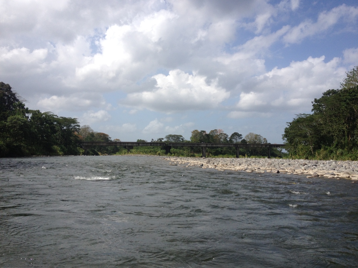 รูปถ่าย คอสตาริกา(Costa Rica) แม่น้ำปากัวเร(Pacuare River) 2015-03 251