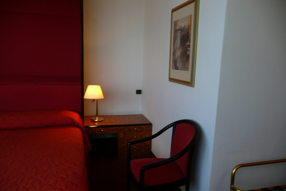รูปถ่าย ฝรั่งเศส(France) แอ็กซ์-อ็อง-โพรว็องส์(Aix en Provence) โรงแรมเบสต์เวสเทิร์นเลอกาลิซ(Best Western Hotel Le Galice) 2008-04 6