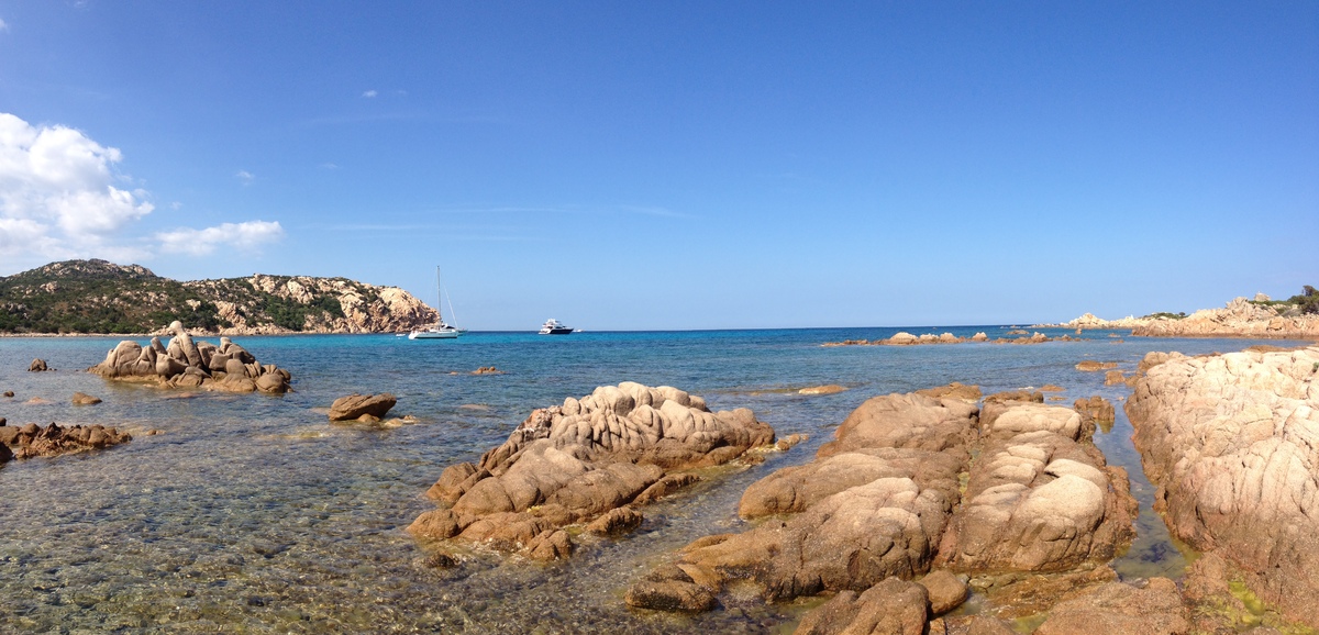 รูปถ่าย อิตาลี(Italy) ซาร์ดิเนีย(Sardinia) กอสตาสเมรัลดา(Costa Smeralda) 2015-06 15