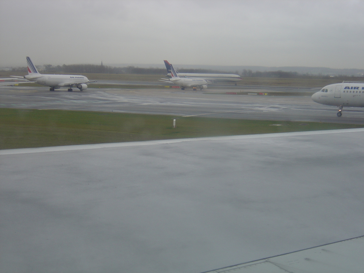 รูปถ่าย ฝรั่งเศส(France) ท่าอากาศยานปารีส-ชาร์ล-เดอ-โกล(Paris Charles de Gaulle Airport) 2004-12 2