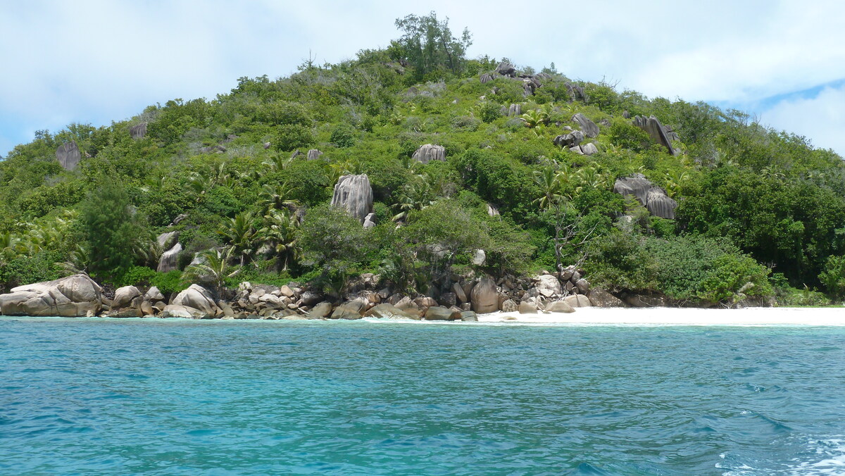 รูปถ่าย เซเชลส์(Seychelles) เกาะกร็องด์เซอร์(Grande Soeur) 2011-10 104