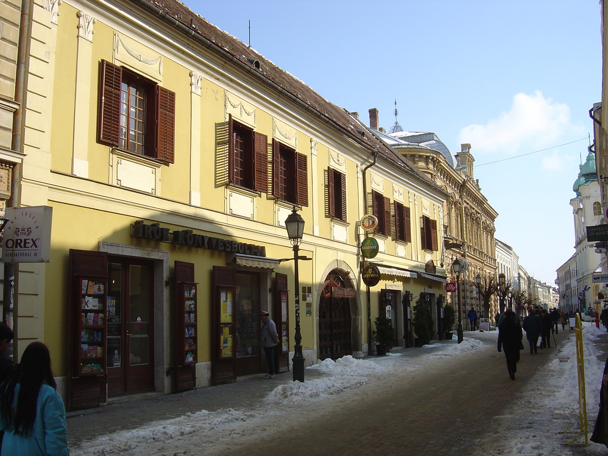รูปถ่าย ฮังการี(Hungary) เปคส์(Pecs) 2005-03 67