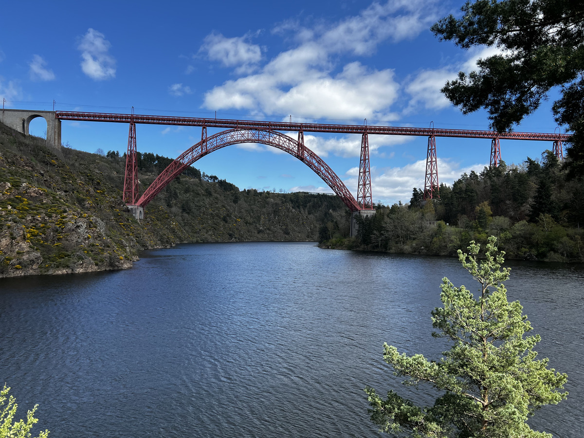 รูปถ่าย ฝรั่งเศส(France) สะพานรถไฟการาบี(Viaduc de Garabit) 2024-04 30