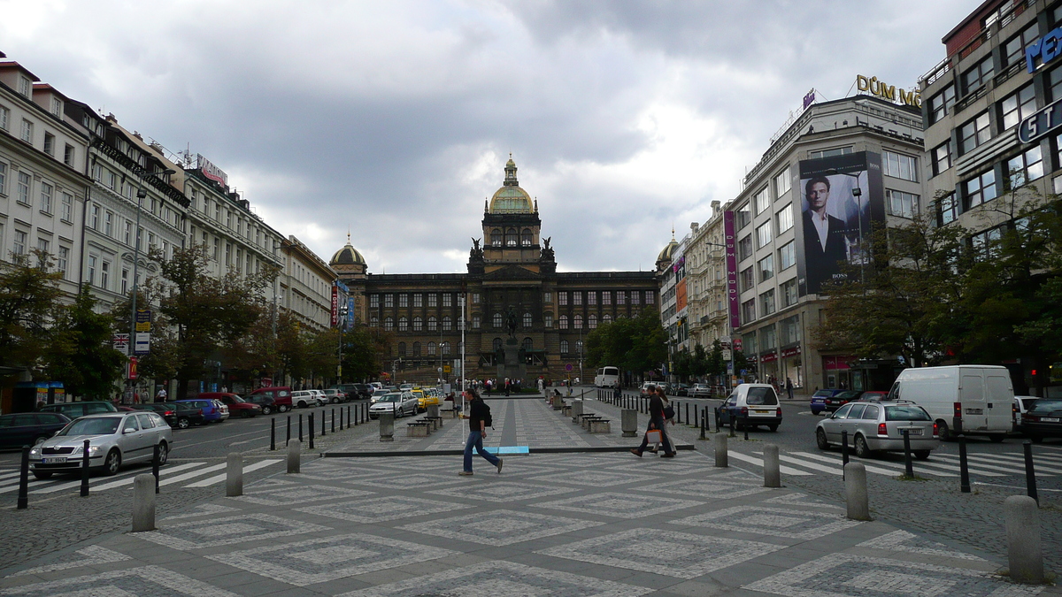 รูปถ่าย สาธารณรัฐเช็ก(Czech Republic) ปราก(Prague) จัตุรัสเวนเซสลาส(Vaclavske namesti) 2007-07 18