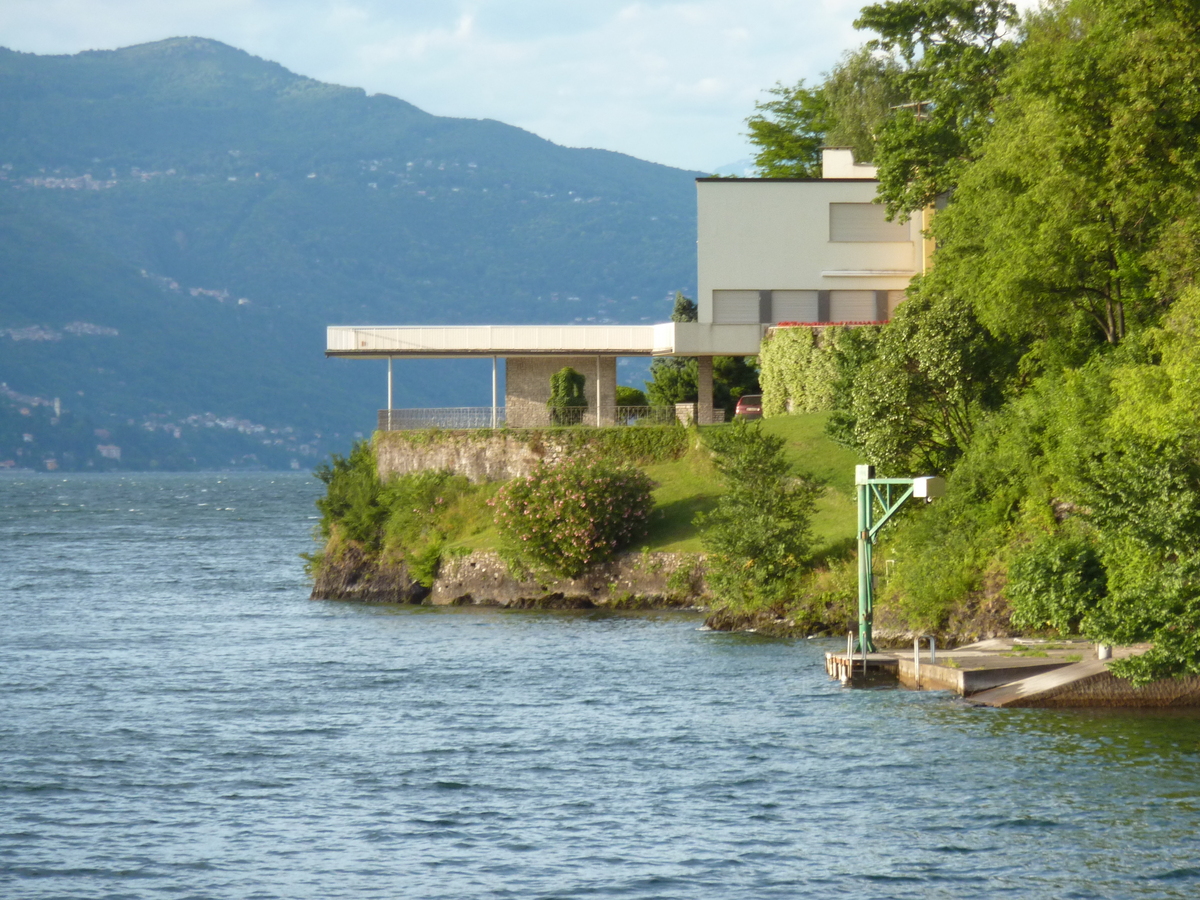 รูปถ่าย อิตาลี(Italy) ล่องเรือจากแวร์บาเนียไปลาเวโน(Verbania to Laveno boat trip) 2009-06 5