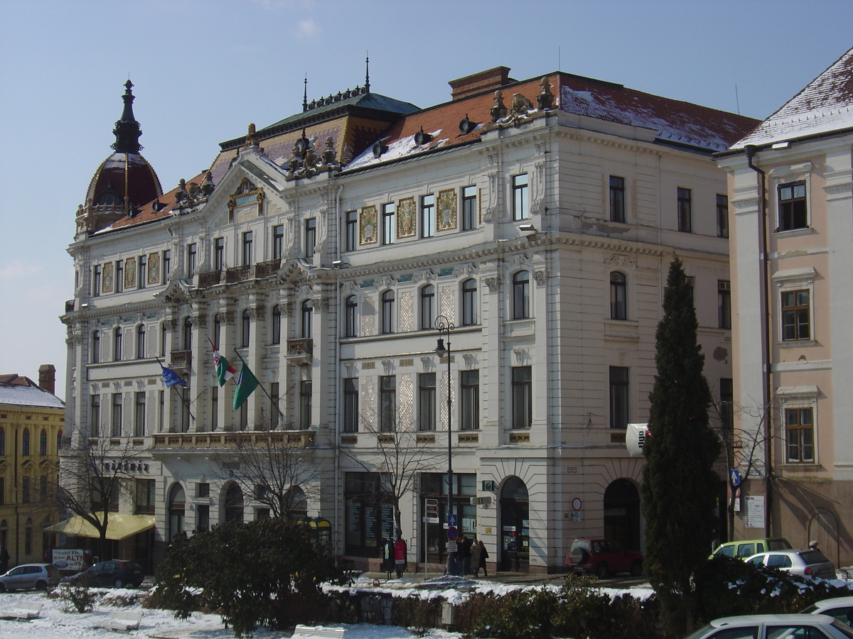 รูปถ่าย ฮังการี(Hungary) เปคส์(Pecs) 2005-03 86