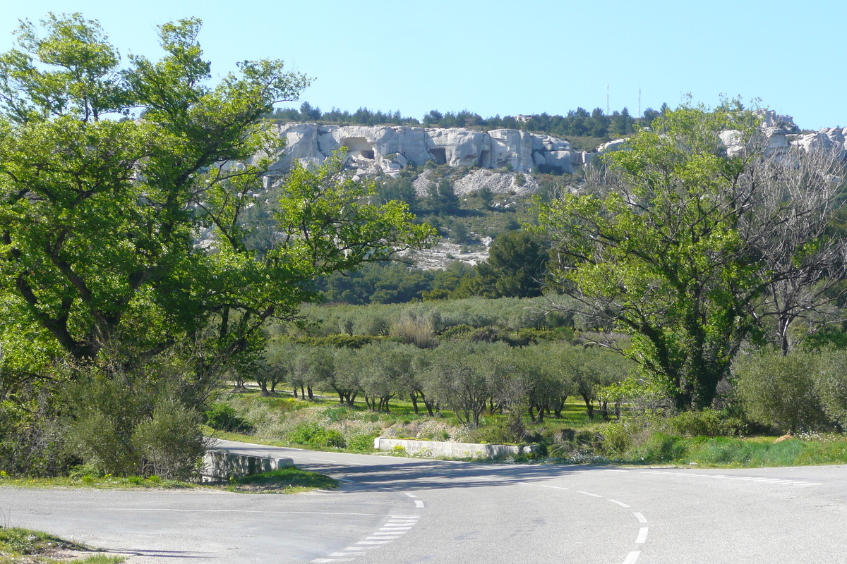 รูปถ่าย ฝรั่งเศส(France) โพรว็องส์(Provence) ถนนจากมูรีแยสไปโบเดอโพรว็องส์(Mouries to Baux de Provence road) 2008-04 16