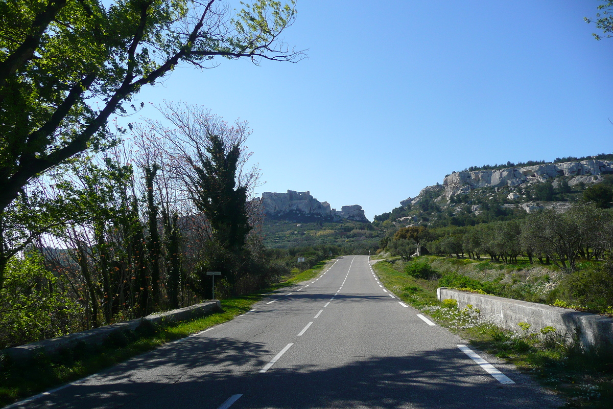 รูปถ่าย ฝรั่งเศส(France) โพรว็องส์(Provence) ถนนจากมูรีแยสไปโบเดอโพรว็องส์(Mouries to Baux de Provence road) 2008-04 13