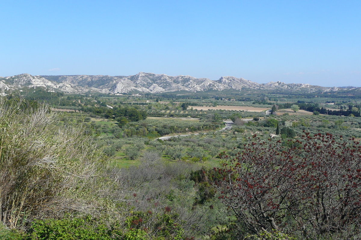 รูปถ่าย ฝรั่งเศส(France) โพรว็องส์(Provence) ถนนจากมูรีแยสไปโบเดอโพรว็องส์(Mouries to Baux de Provence road) 2008-04 5