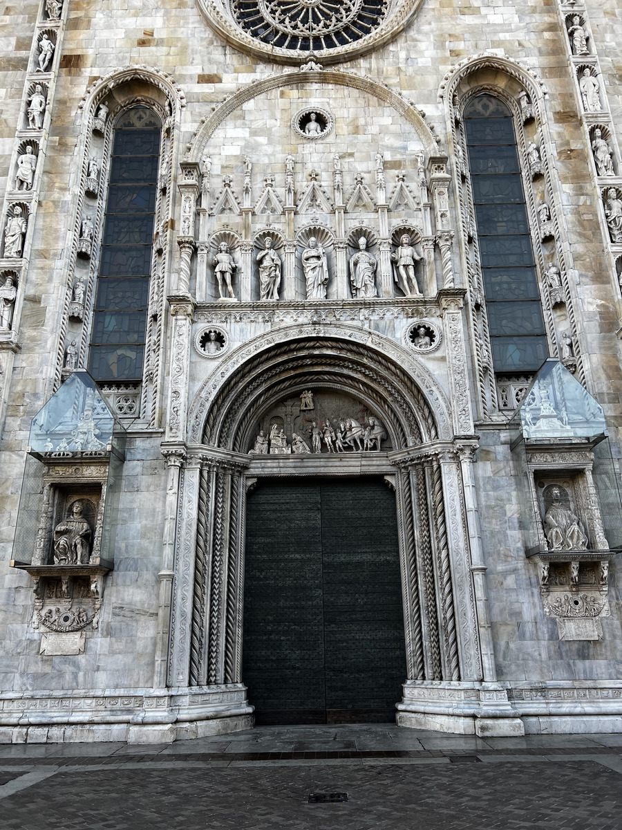 รูปถ่าย อิตาลี(Italy) โคโม(Como) 2023-10 21