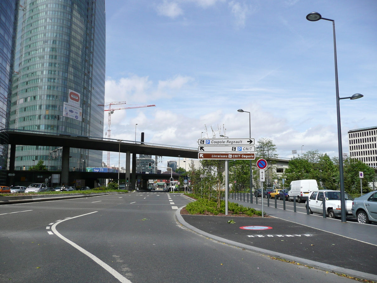 รูปถ่าย ฝรั่งเศส(France) ปารีส(Paris) ลาเดฟ็องส์(La Defense) 2007-05 92