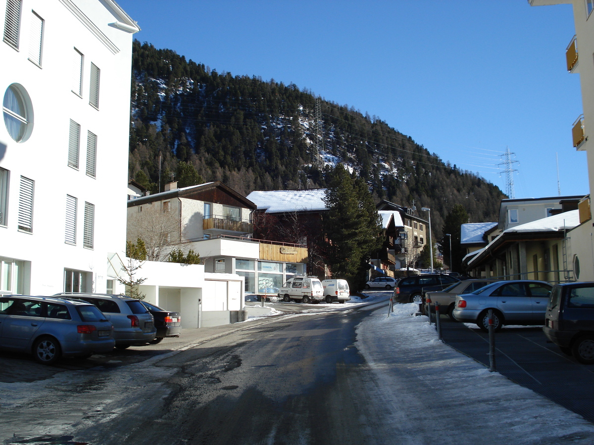 รูปถ่าย สวิสเซอร์แลนด์(Switzerland) ปองเทรซีน่า(Pontresina) 2007-01 57
