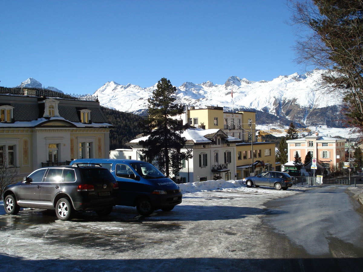 รูปถ่าย สวิสเซอร์แลนด์(Switzerland) ปองเทรซีน่า(Pontresina) 2007-01 25