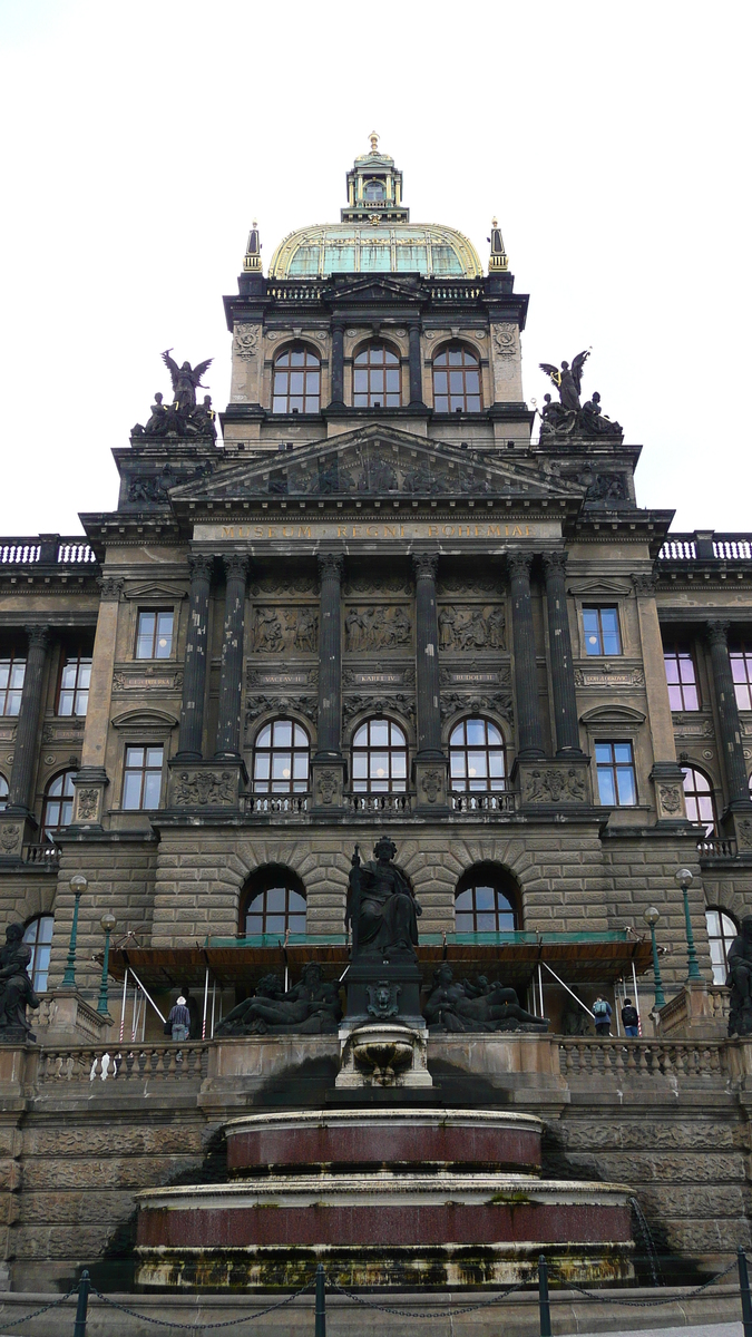 รูปถ่าย สาธารณรัฐเช็ก(Czech Republic) ปราก(Prague) จัตุรัสเวนเซสลาส(Vaclavske namesti) 2007-07 39