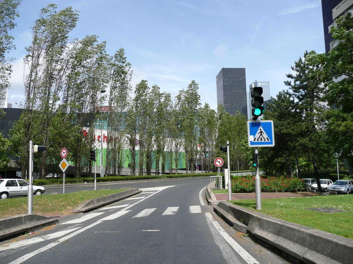 รูปถ่าย ฝรั่งเศส(France) ปารีส(Paris) ลาเดฟ็องส์(La Defense) 2007-05 120