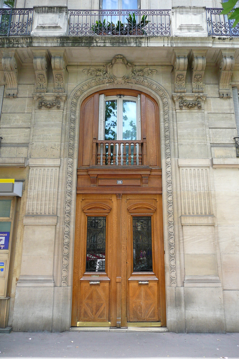 รูปถ่าย ฝรั่งเศส(France) ปารีส(Paris) ถนนนีเยล(Avenue Niel) 2007-06 32