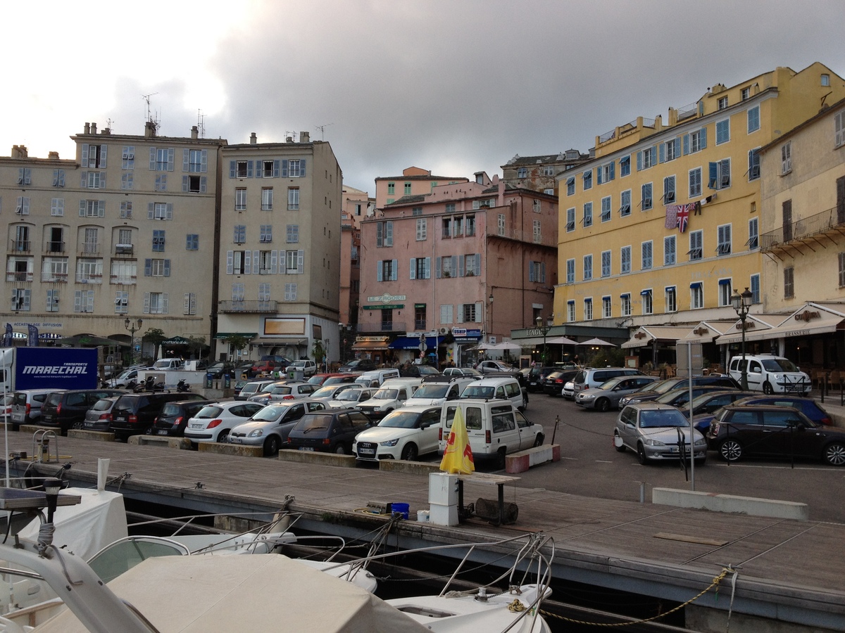 รูปถ่าย ฝรั่งเศส(France) คอร์สิคา(Corsica) บาสเทีย(Bastia) ท่าเรือเก่า(Old Port) 2012-10 3