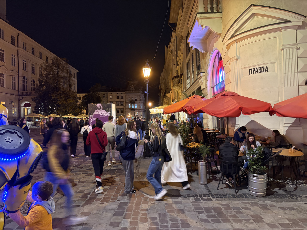รูปถ่าย ยูเครน(Ukraine) ลวิฟ(Lviv) 2024-10 456