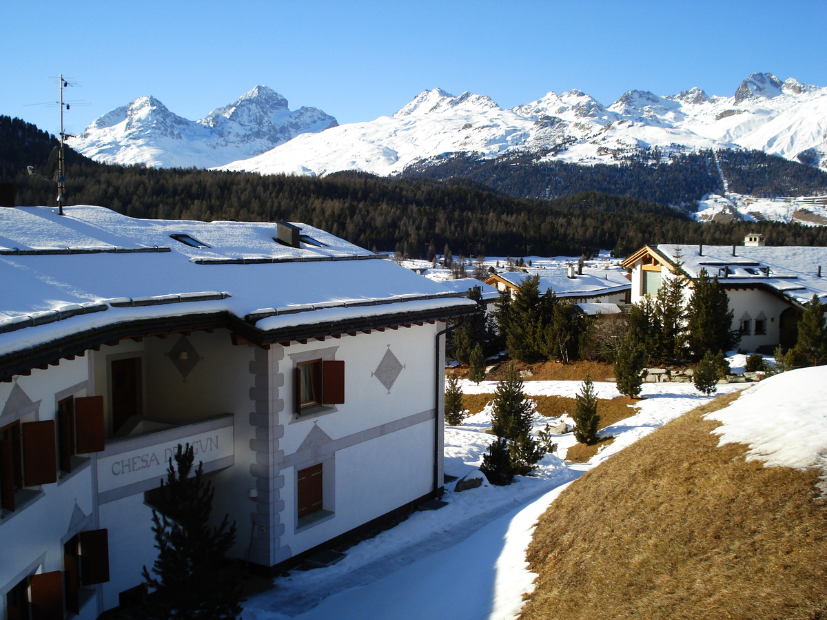รูปถ่าย สวิสเซอร์แลนด์(Switzerland) ปองเทรซีน่า(Pontresina) 2007-01 63
