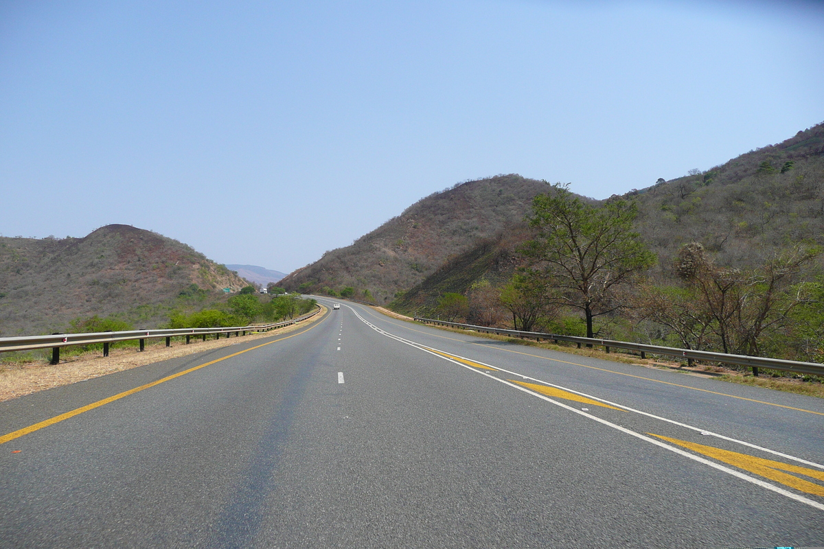 รูปถ่าย แอฟริกาใต้(South Africa) ถนนจากเนลสปรุตไปโจฮันเนสเบิร์ก(Nelspruit to Johannesburg road) 2008-09 33