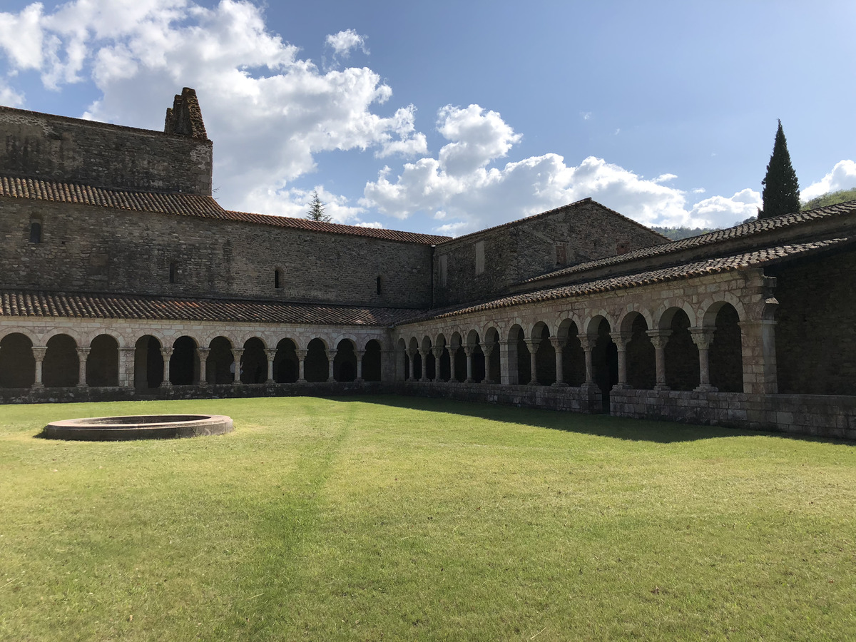 รูปถ่าย ฝรั่งเศส(France) แอบบีแซ็งมีแชลเดอกุกซา(Abbaye Saint-Michel de Cuxa) 2018-04 44