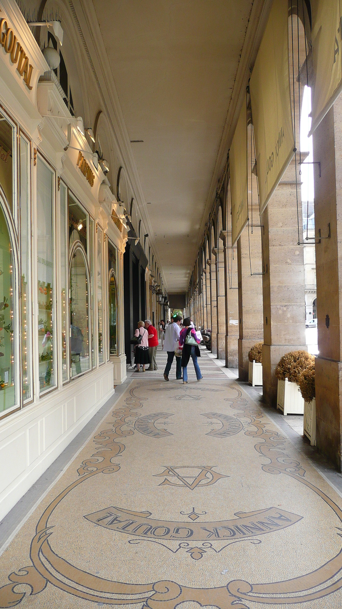 รูปถ่าย ฝรั่งเศส(France) ปารีส(Paris) จัตุรัสว็องโดม(Place Vendome) 2007-07 77