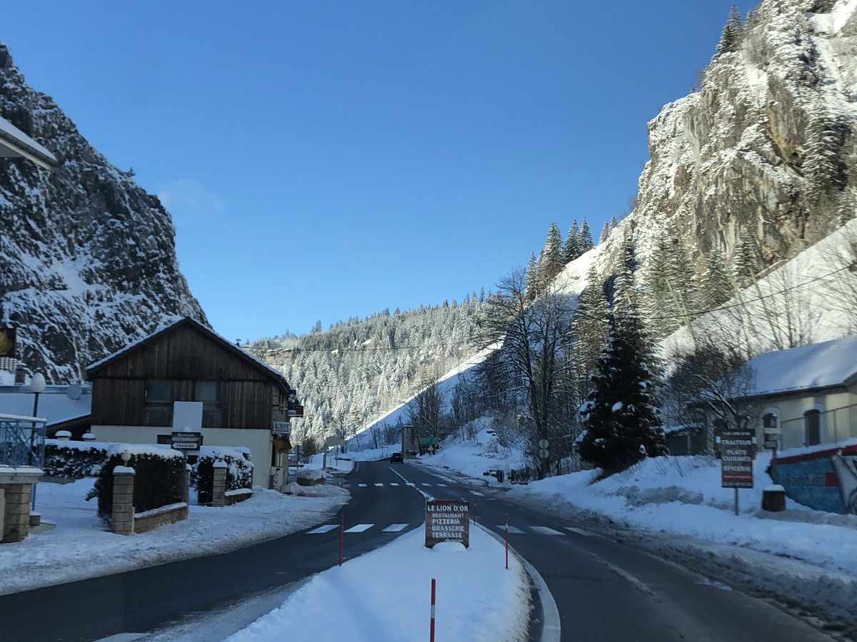 รูปถ่าย สวิสเซอร์แลนด์(Switzerland) ครองส์-มงตานา(Crans Montana) 2020-12 302