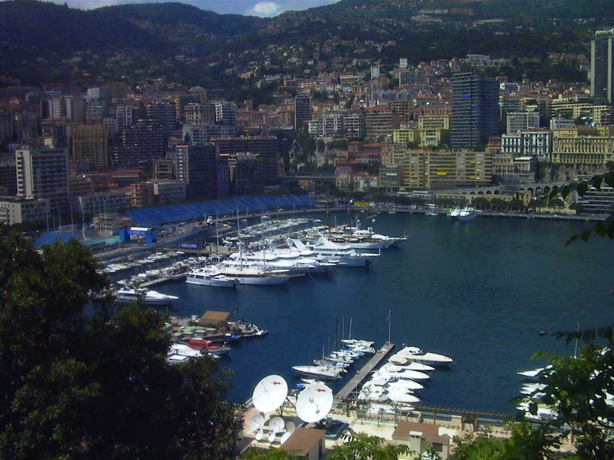 รูปถ่าย โมนาโก(Monaco) 2000-05 28