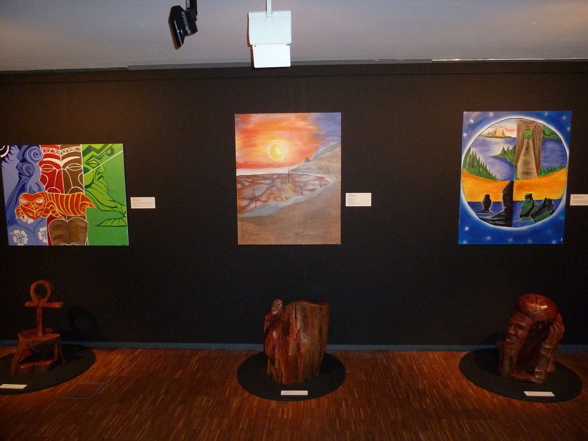 รูปถ่าย นิวแคลิโดเนีย(New Caledonia) ศูนย์วัฒนธรรมฌีบาอู(Tjibaou Cultural Centre) 2010-05 58