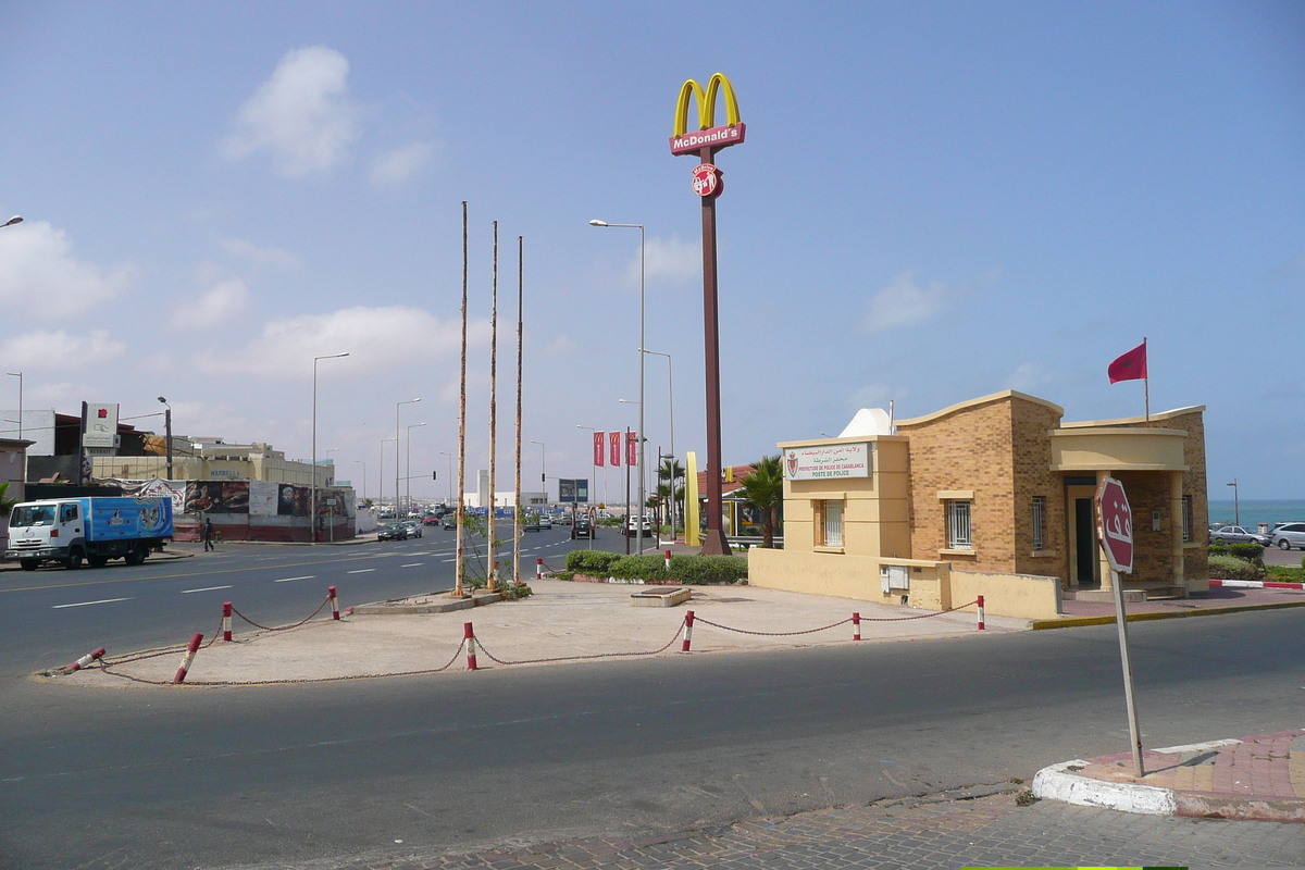 รูปถ่าย โมร็อกโก(Morocco) คาซาบลังกา(Casablanca) ถนนเลียบทะเลคาซาบลังกา(Casablanca Corniche) 2008-07 73