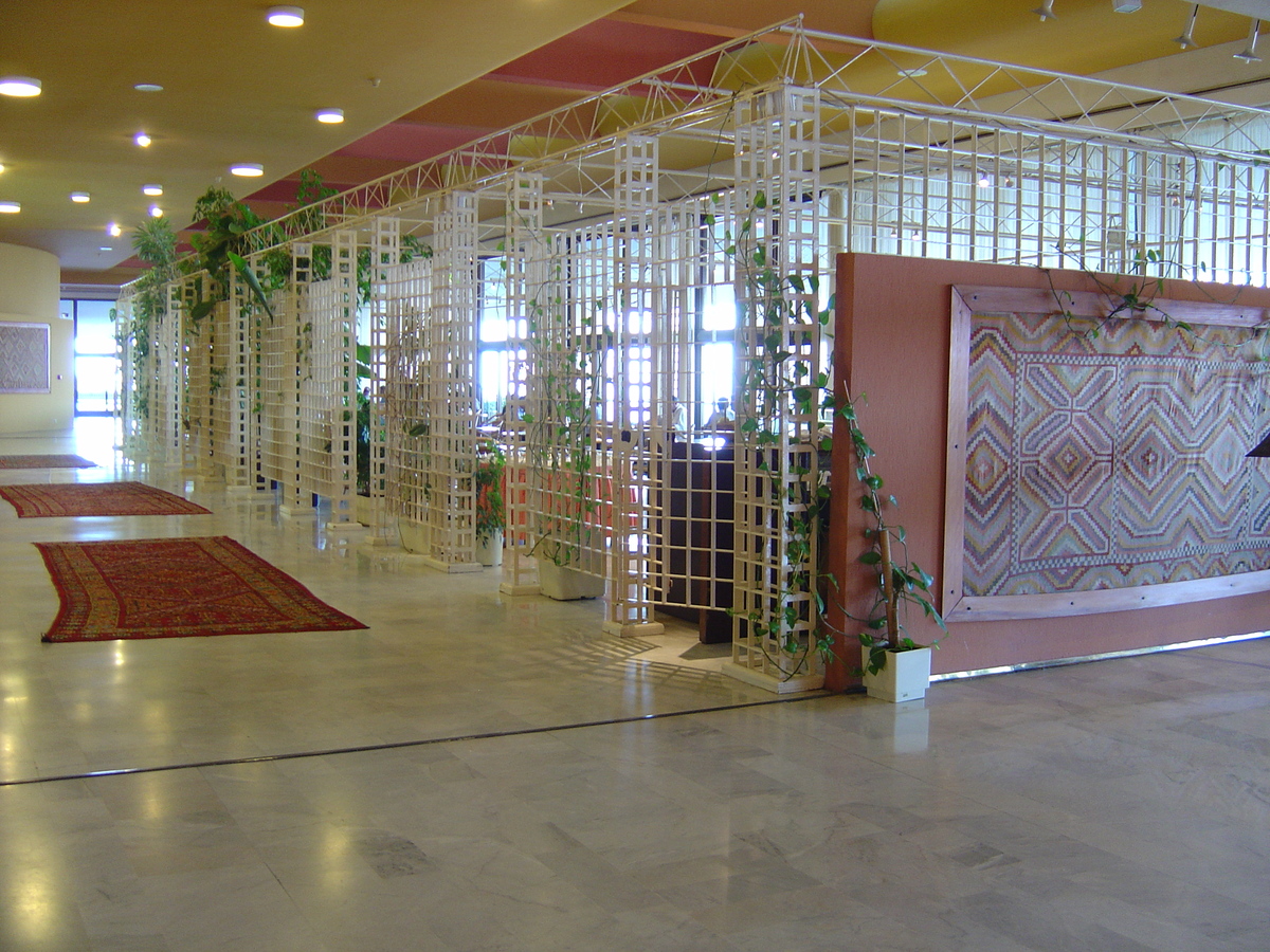 รูปถ่าย แอลจีเรีย(Algeria) แอลเจียร์(Algiers) โรงแรมเอลโอราสซี(El Aurassi Hotel) 2004-09 28
