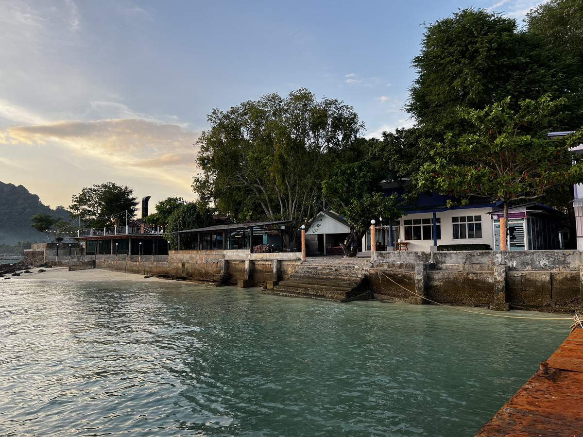 รูปถ่าย ไทย(Thailand) เกาะพีพีดอน(Ko Phi Phi Don) 2021-12 49