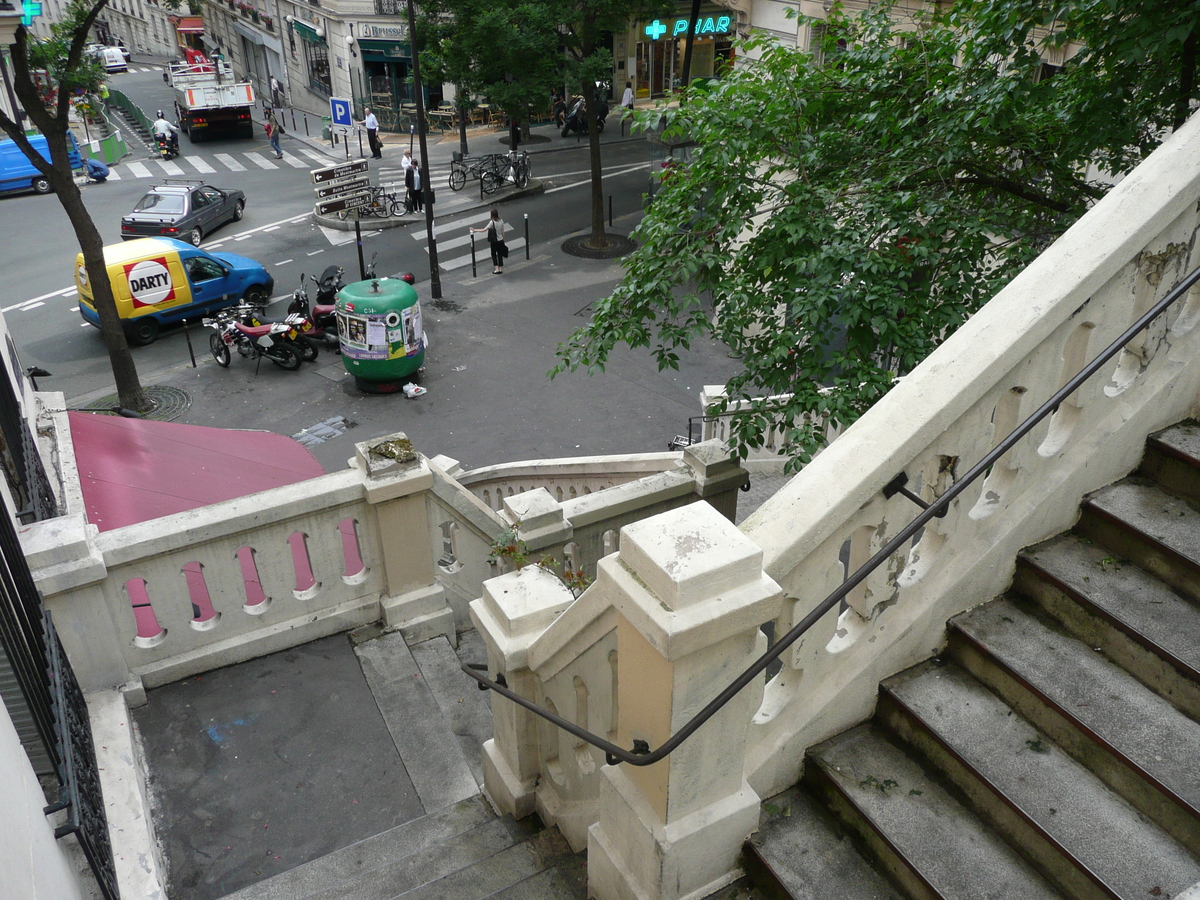 รูปถ่าย ฝรั่งเศส(France) ปารีส(Paris) มังท์มาร์เทรอ(Montmartre) 2007-06 133