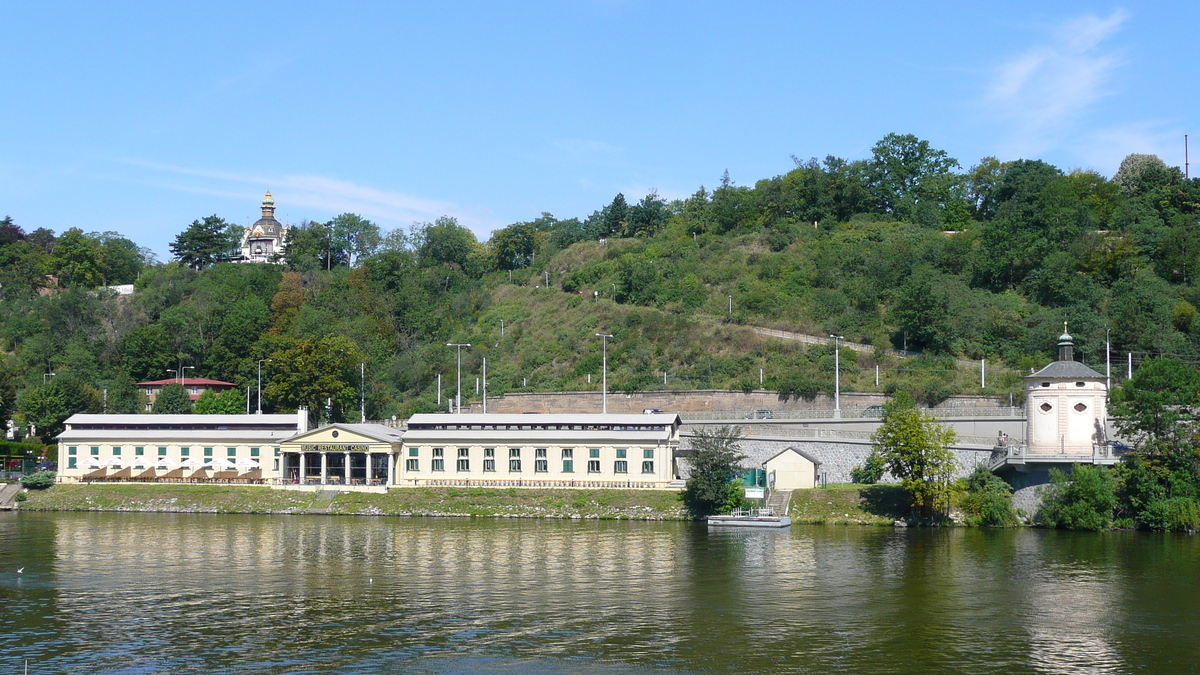 รูปถ่าย สาธารณรัฐเช็ก(Czech Republic) ปราก(Prague) แม่น้ำวัลตาวา(Vltava river) 2007-07 4