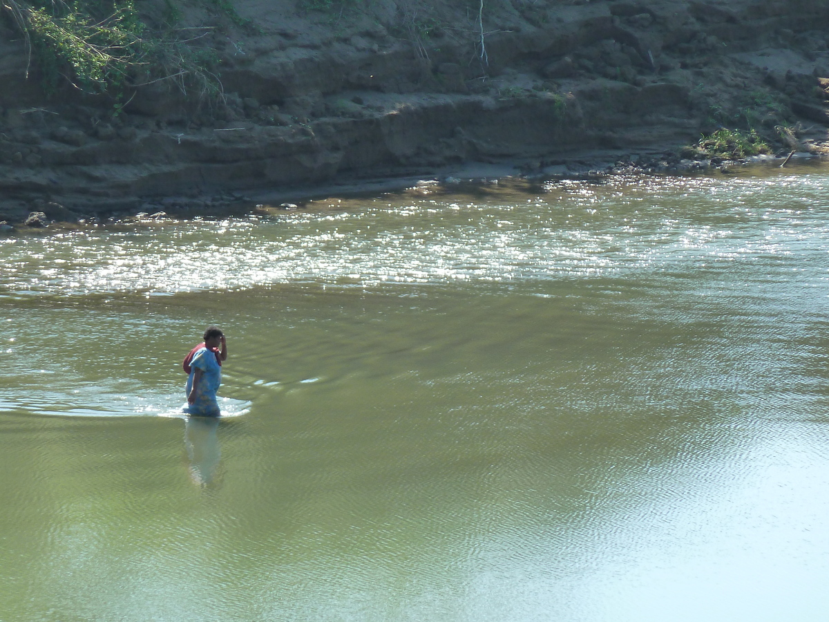 รูปถ่าย ฟิจิ(Fiji) แม่น้ำซิงกาโตกา(Sigatoka river) 2010-05 16