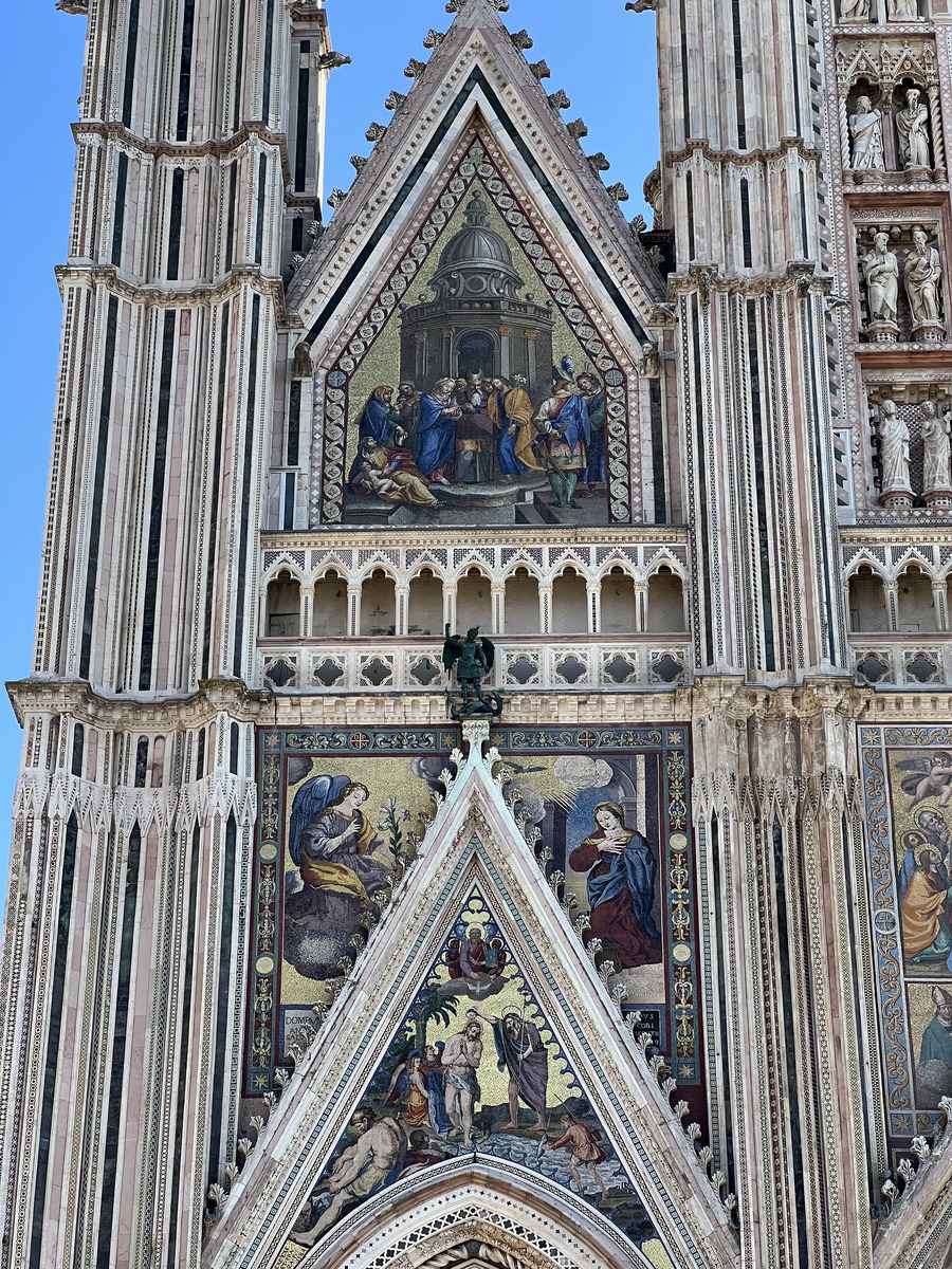 รูปถ่าย อิตาลี(Italy) ออร์วิเอโต้(Orvieto) 2021-09 157