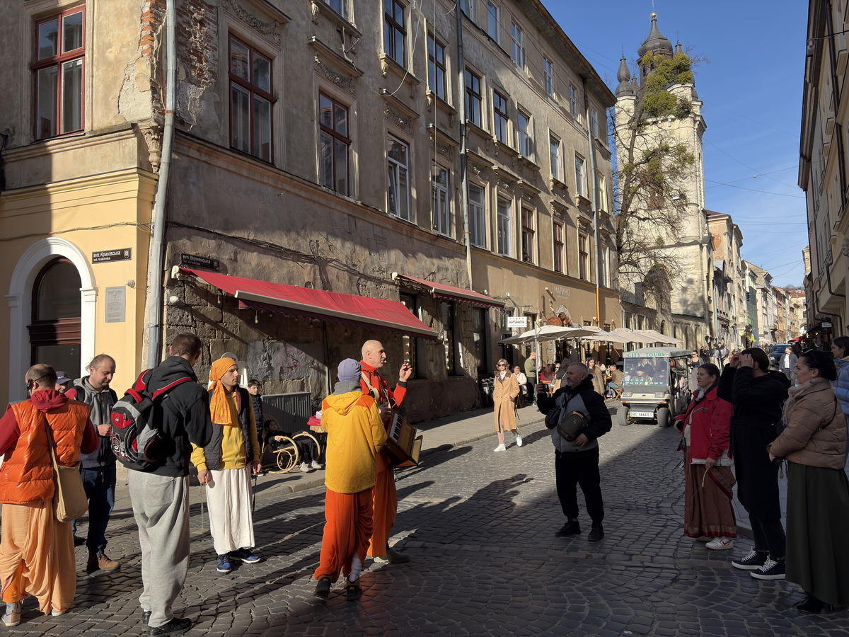 รูปถ่าย ยูเครน(Ukraine) ลวิฟ(Lviv) 2025-04 181