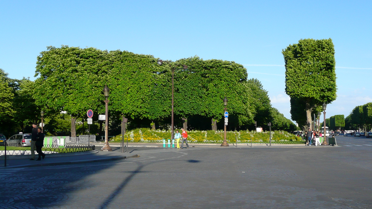 รูปถ่าย ฝรั่งเศส(France) ปารีส(Paris) ช็องเซลีเซ(Champs Elysees) 2007-04 116