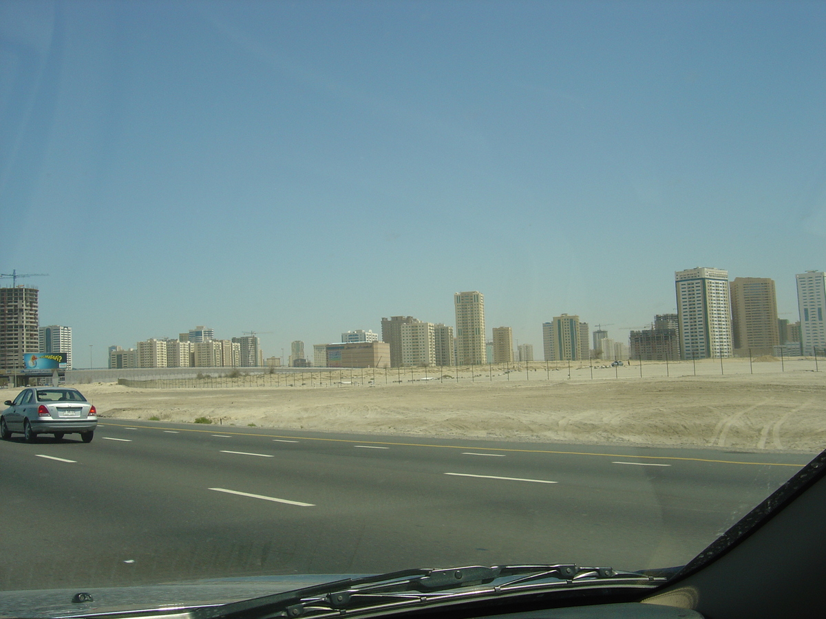 รูปถ่าย สหรัฐอาหรับเอมิเรตส์(United Arab Emirates) ชาร์จา(Sharjah) 2005-03 31