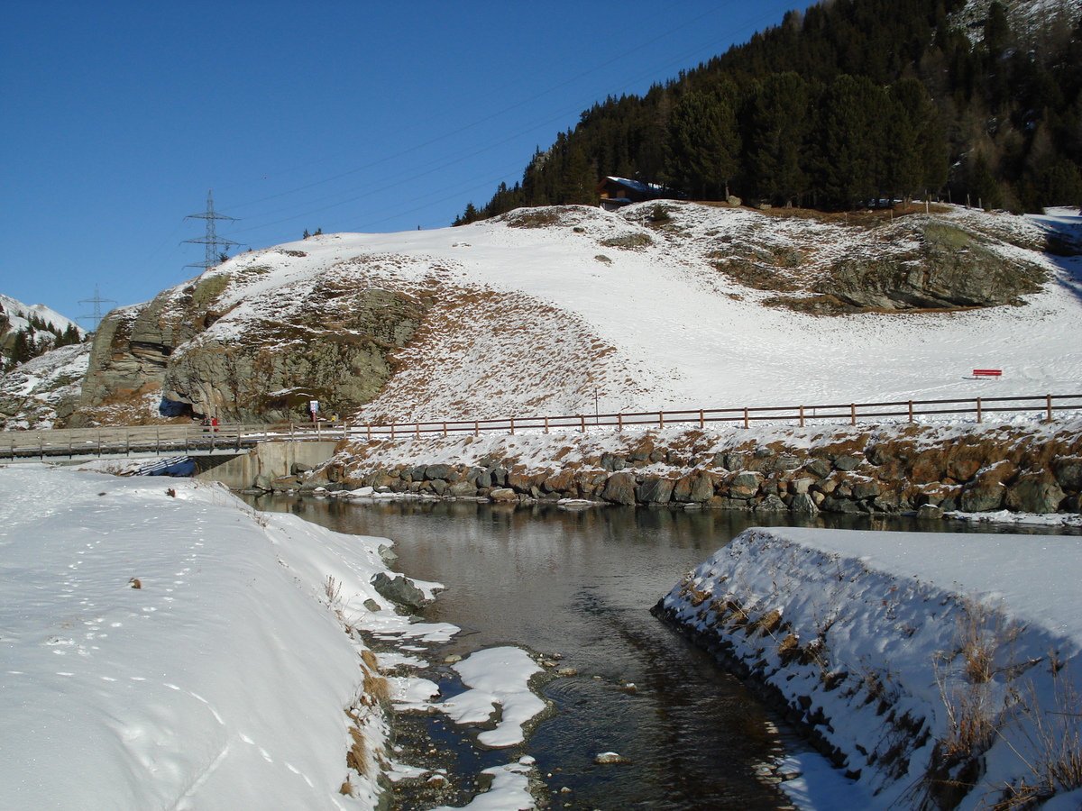 รูปถ่าย สวิสเซอร์แลนด์(Switzerland) บีวีโอ(Bivio) 2007-01 29