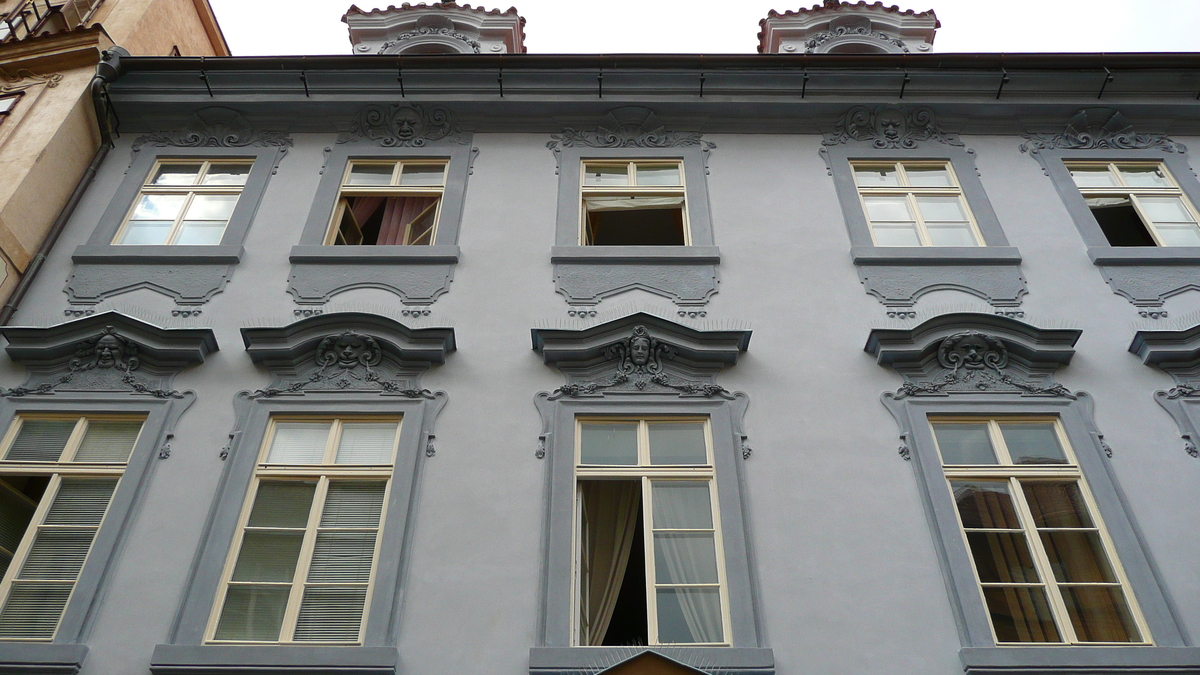 รูปถ่าย สาธารณรัฐเช็ก(Czech Republic) ปราก(Prague) รอบปราสาทปราก(Around Prague Castle) 2007-07 113