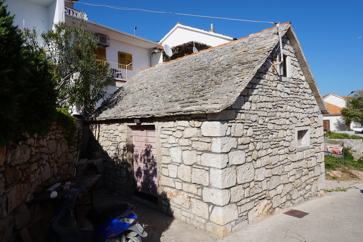 รูปถ่าย โครเอเชีย(Croatia) ปรีโมชเตน(Primosten) 2016-04 29