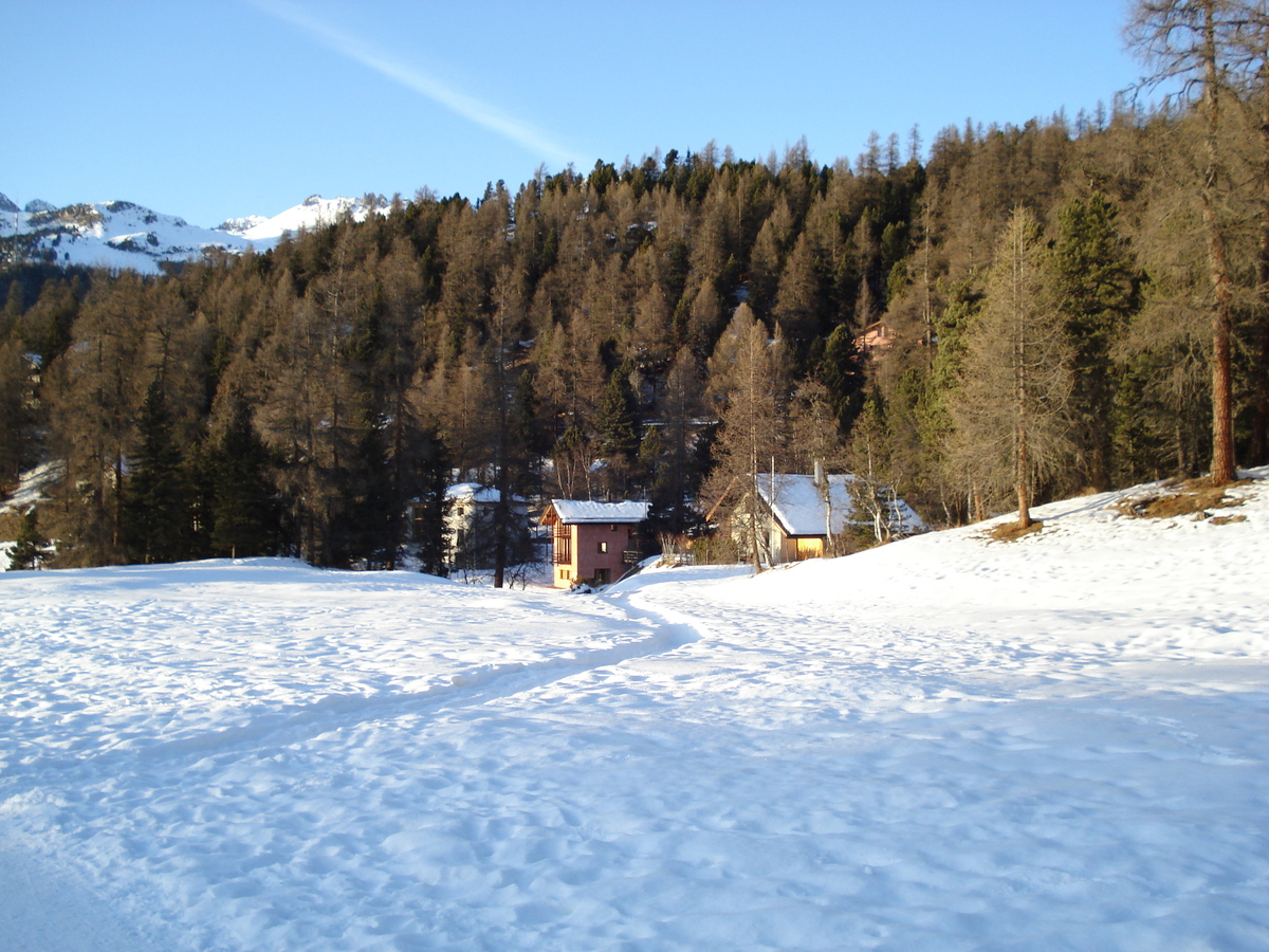 รูปถ่าย สวิสเซอร์แลนด์(Switzerland) เซนต์มอริตซ์ ชลาริญญา(St Moritz Schlarigna) 2007-01 14