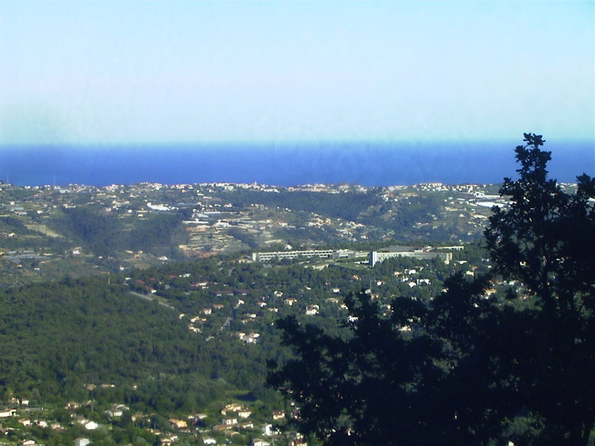 รูปถ่าย ฝรั่งเศส(France) ลาโกด(La Gaude) 2000-07 0
