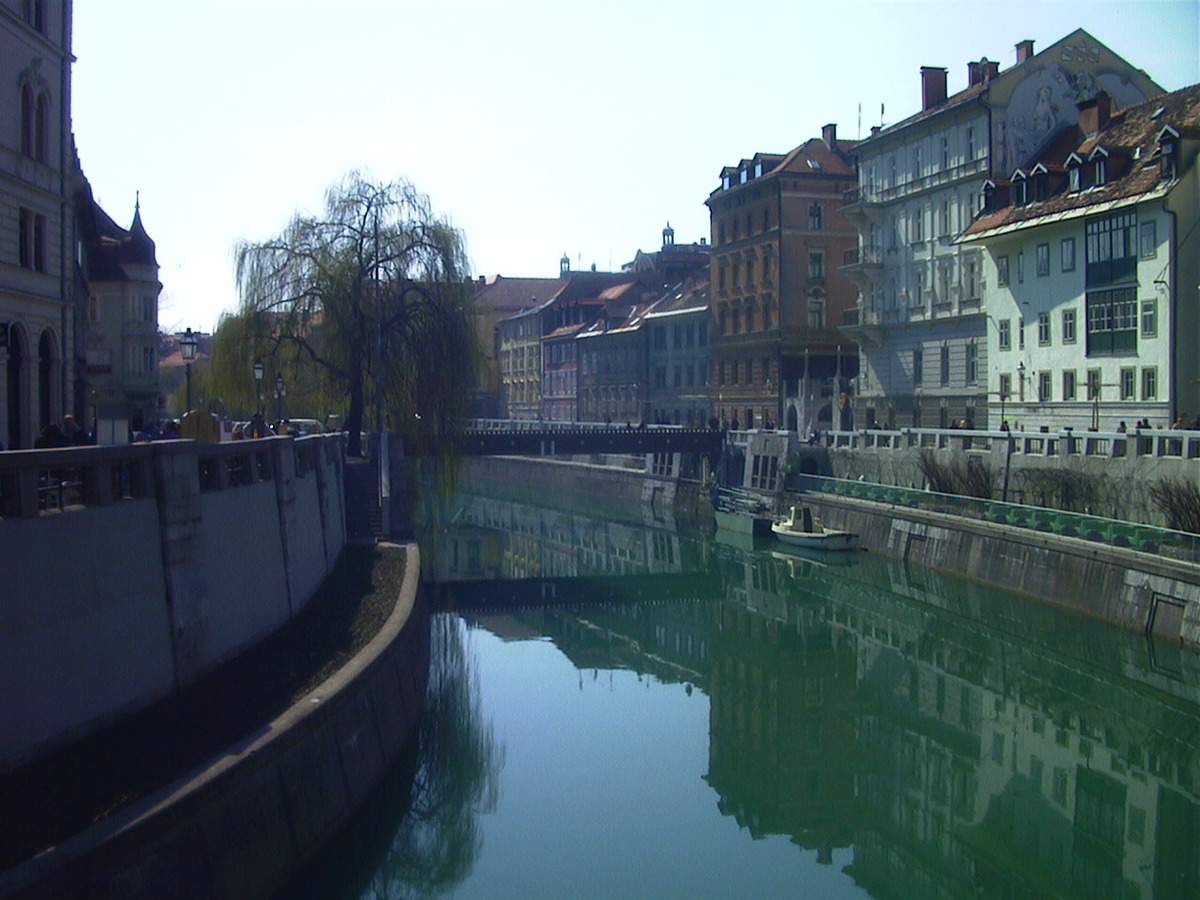 รูปถ่าย สโลวีเนีย(Slovenia) ลีอูบลีอานา(Ljubljana) 2000-03 4
