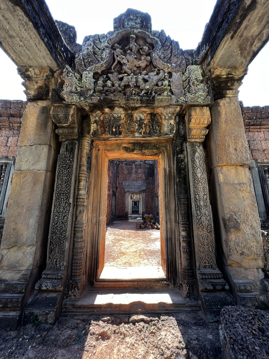 รูปถ่าย กัมพูชา(Cambodia) เสียมราฐ(Siem Reap) ปราสาทบันทายสำเหร่(Banteay Samre) 2023-01 16