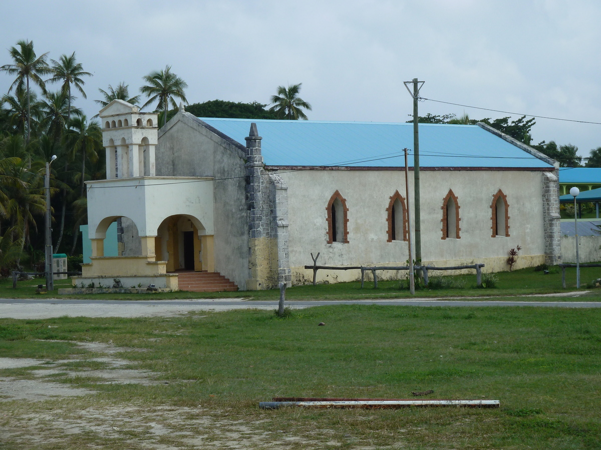 รูปถ่าย นิวแคลิโดเนีย(New Caledonia) เกาะลีฟู(Lifou) ลูเอซิลลา(Luecilla) 2010-05 35