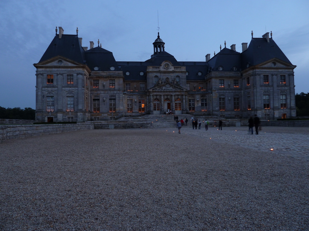 รูปถ่าย ฝรั่งเศส(France) ปราสาทโว-เลอ-วีกงต์(Vaux Le Vicomte Castle) ปราสาทโว-เลอ-วีกงต์ยามแสงเทียน(Vaux Le Vicomte Candlelight) 2010-09 4