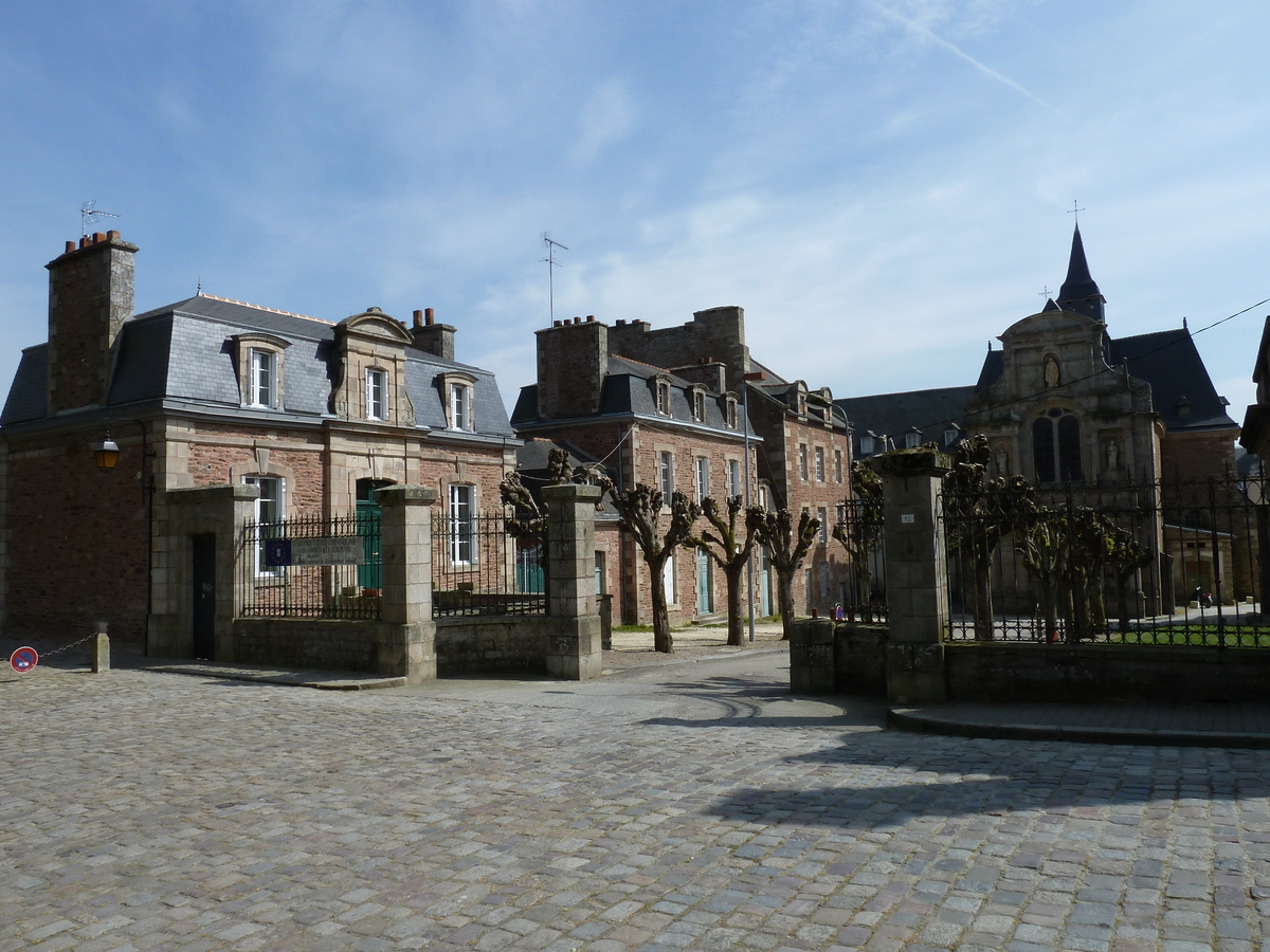 รูปถ่าย ฝรั่งเศส(France) ดีน็อง(Dinan) 2010-04 117