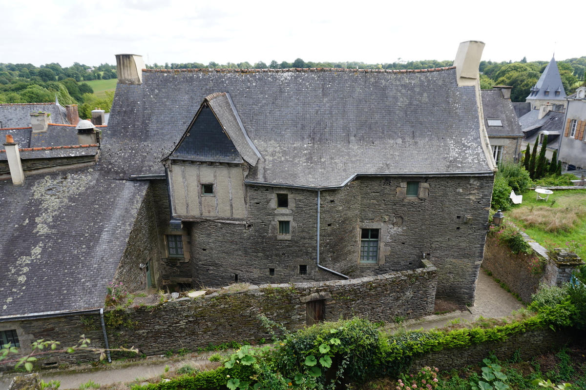รูปถ่าย ฝรั่งเศส(France) รอชฟอร์-อ็อง-แตร์(Rochefort en terre) 2017-08 28